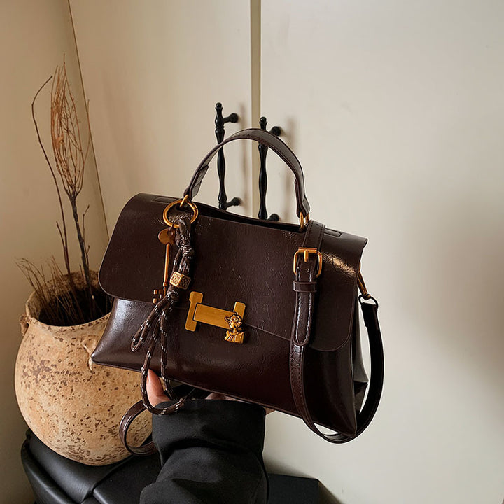 Damen elegante Handtasche mit einzigartigem Schlüsselanhänger Nord Taschen
