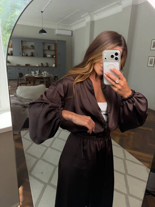 Damen Satin-Loungewear-Set mit kurzer Bomberjacke, Ballonärmeln und weitem Hosenbein Nord Taschen