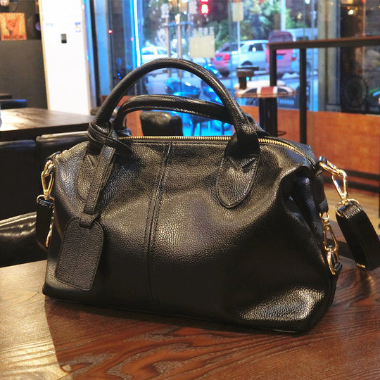 Damen Handtasche mit elegantem, strukturiertem Design und abnehmbarem Schulterriemen Nord Taschen
