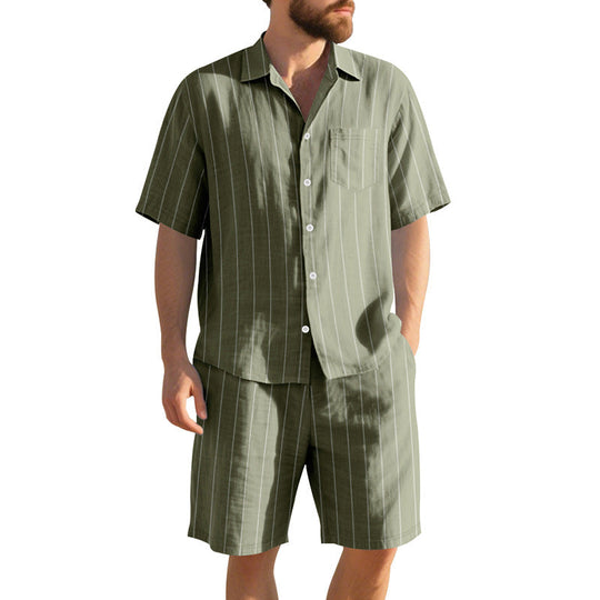 Herren Kurzarm-Pyjama-Set mit dezentem Streifenmuster und praktischer Brusttasche Nord Taschen