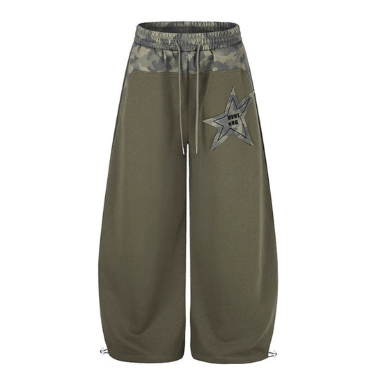 Damen Extraweite Culotte-Sweatpants mit Camouflage-Bund und Sternpatch Nord Taschen