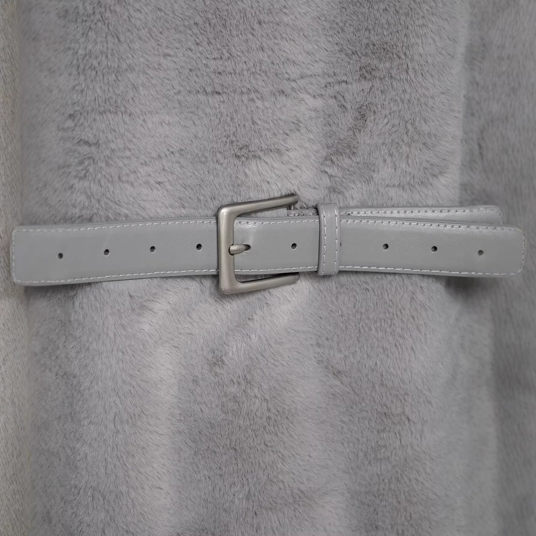 Damen Ärmellose Kunstfellweste mit Stehkragen Taillengürtel und Boxy Schnitt Nord Taschen