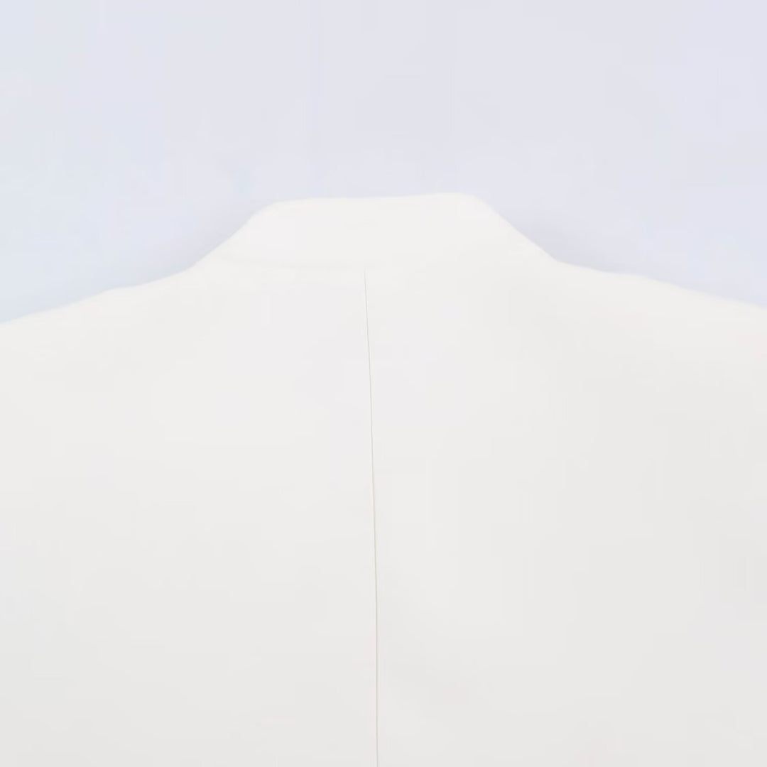 Damen Kurzschnitt Militärblazer mit Stehkragen, Zierkordeln und strukturierter Silhouette Nord Taschen