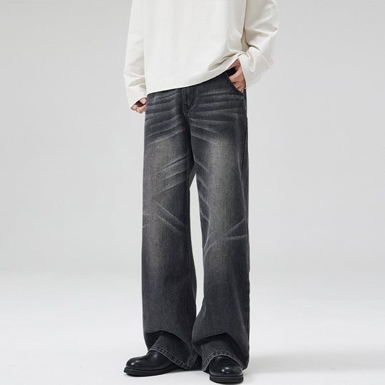 Herren Weite Denim-Jeans im Retro-Workwear-Look mit markanten Whisker- und Faltenakzenten Nord Taschen