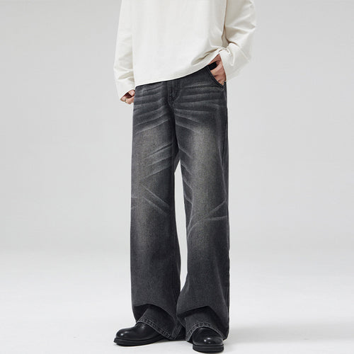 Herren Weite Denim-Jeans im Retro-Workwear-Look mit markanten Whisker- und Faltenakzenten Nord Taschen