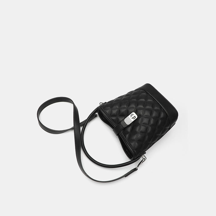 Damen Schultertasche mit quadratischem Korpus und glänzendem Steppmuster Nord Taschen