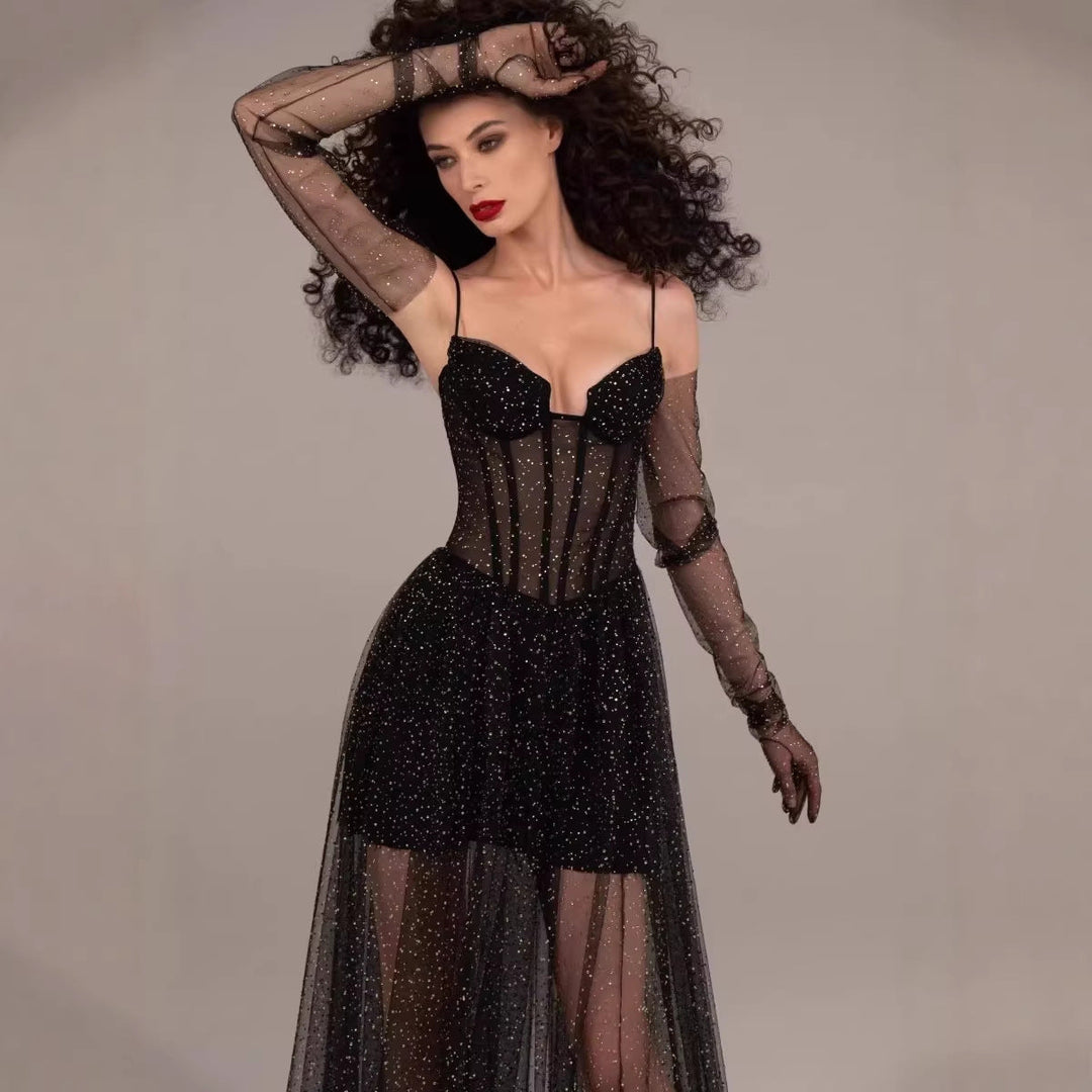 Damen glamouröses Abendkleid mit transparentem Rock und eleganten Details Nord Taschen