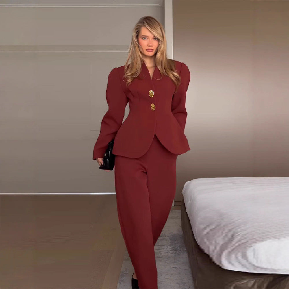 Damen Taillierter Blazer mit Schößchen und weite Hose mit hohem Bund Nord Taschen