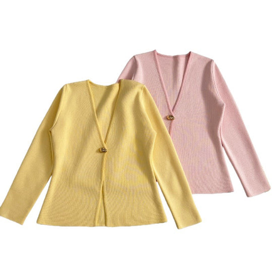 Damen Feiner V‑Ausschnitt-Cardigan mit Schmuckknopf und kastiger Silhouette Nord Taschen