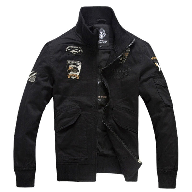 Herren  Field‑Bomberjacke im Pilotenstil mit gestickten Emblemen, Rippenkragen und multifunktionaler Ärmeltasche Nord Taschen