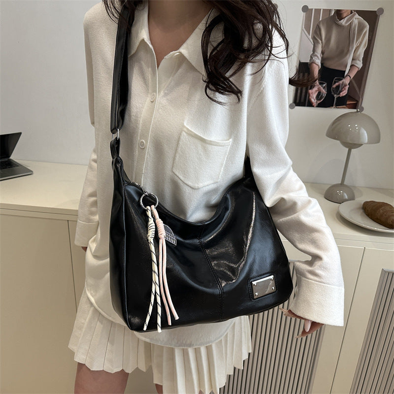 Damen elegante Umhängetasche aus hochwertigem Kunstleder Nord Taschen