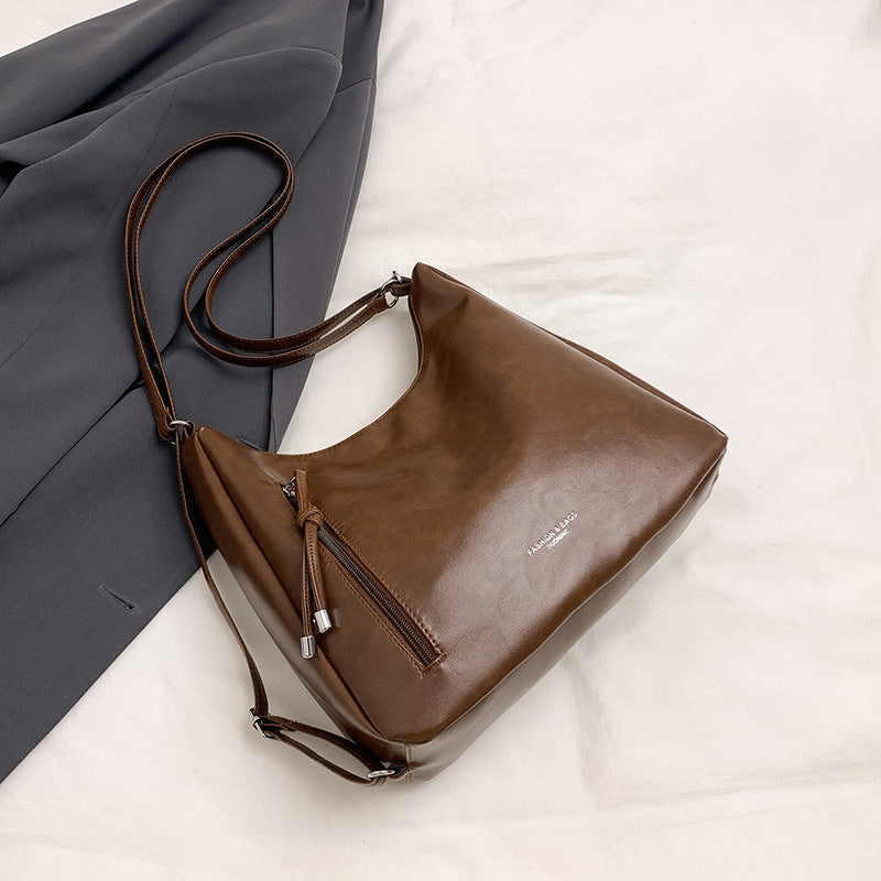 Damen praktische Umhängetasche mit elegantem Design Nord Taschen