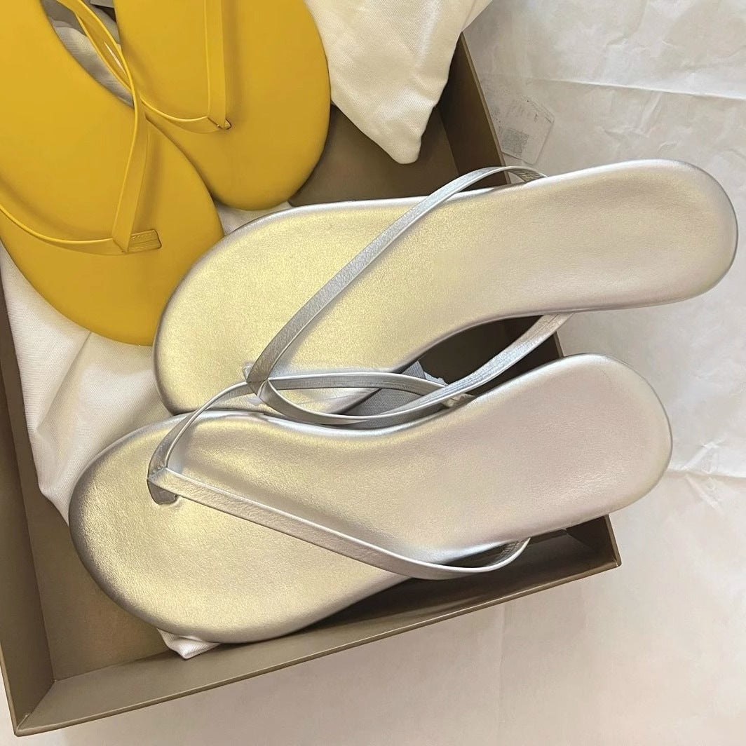 Damen Elegante Flip-Flops mit schimmerndem Riemen und komfortabler Sohle