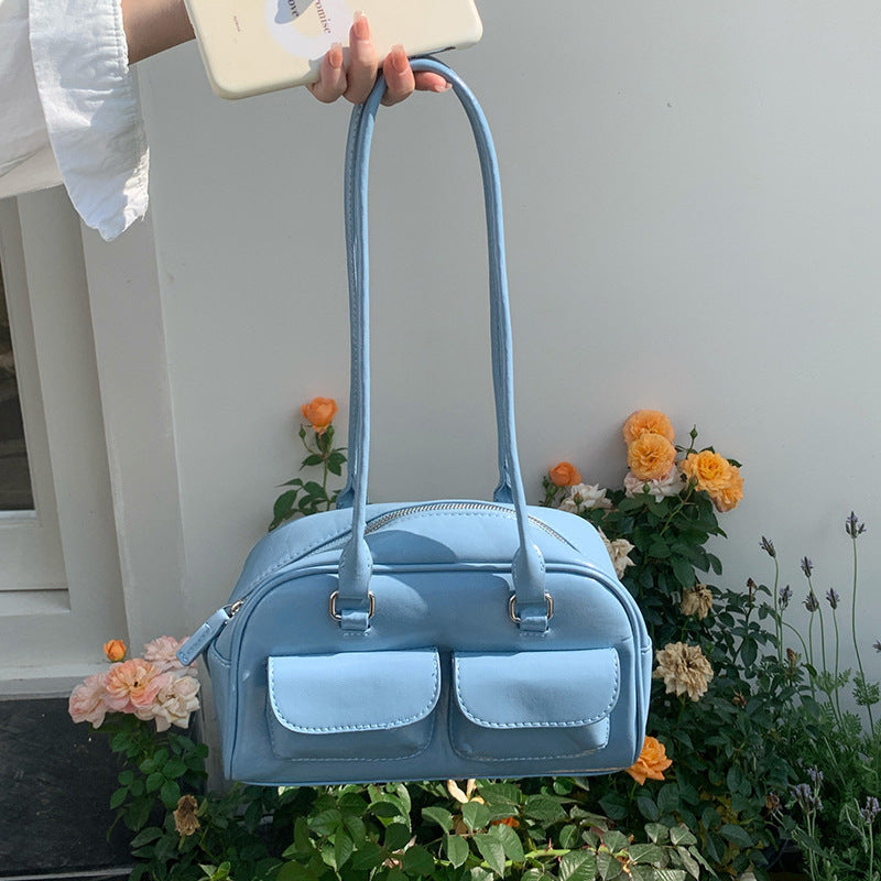 Damen Handtasche mit zwei praktischen Außentaschen und glatter Oberfläche Nord Taschen