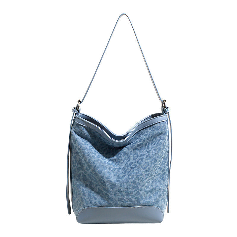 Damen Hobo-Tasche mit elegantem Leodruck und verstellbarem Schulterriemen Nord Taschen