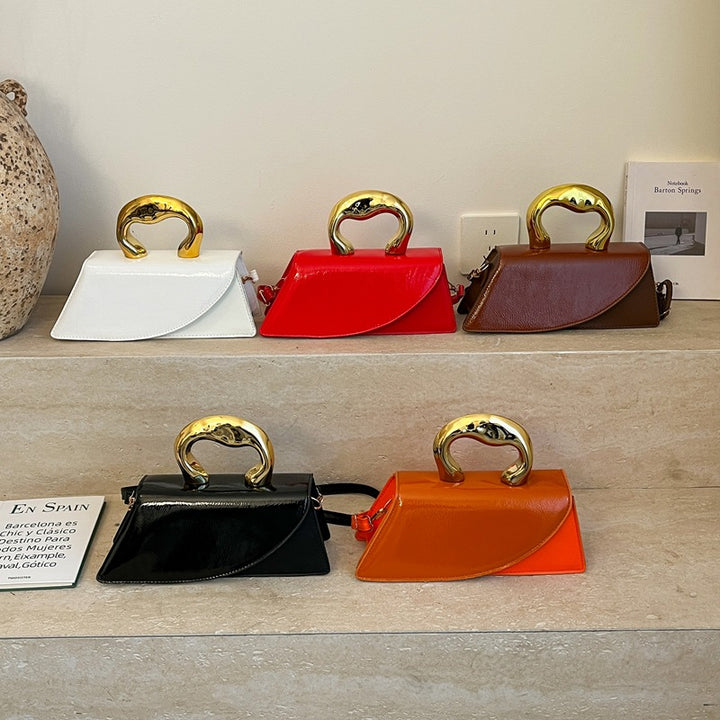 Damen Handtasche mit elegantem Goldgriff Nord Taschen