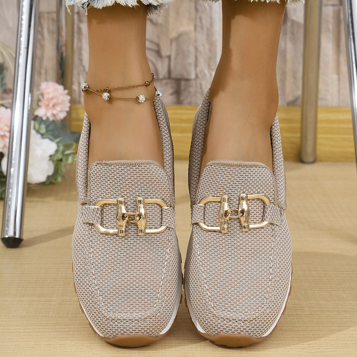 Damen  elegante Slipper Loafer mit gepolsterter Innensohle und dekorativer Metallapplikation Nord Taschen
