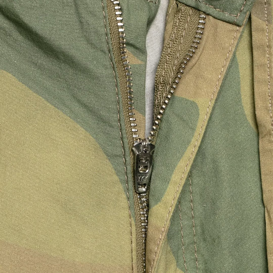 Damen Weitgeschnittene Cargohose im Camouflage‑Muster mit Kordelbund und Knöchelzug Nord Taschen