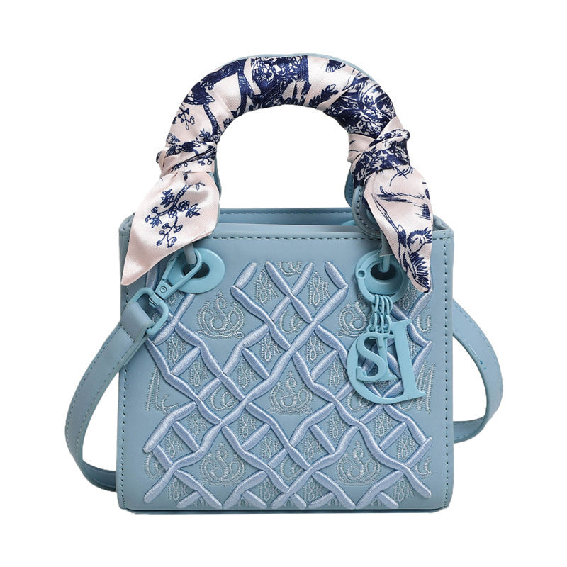 Damen Henkeltasche mit dekorativer Tasche und abnehmbarem Seidenschal Nord Taschen