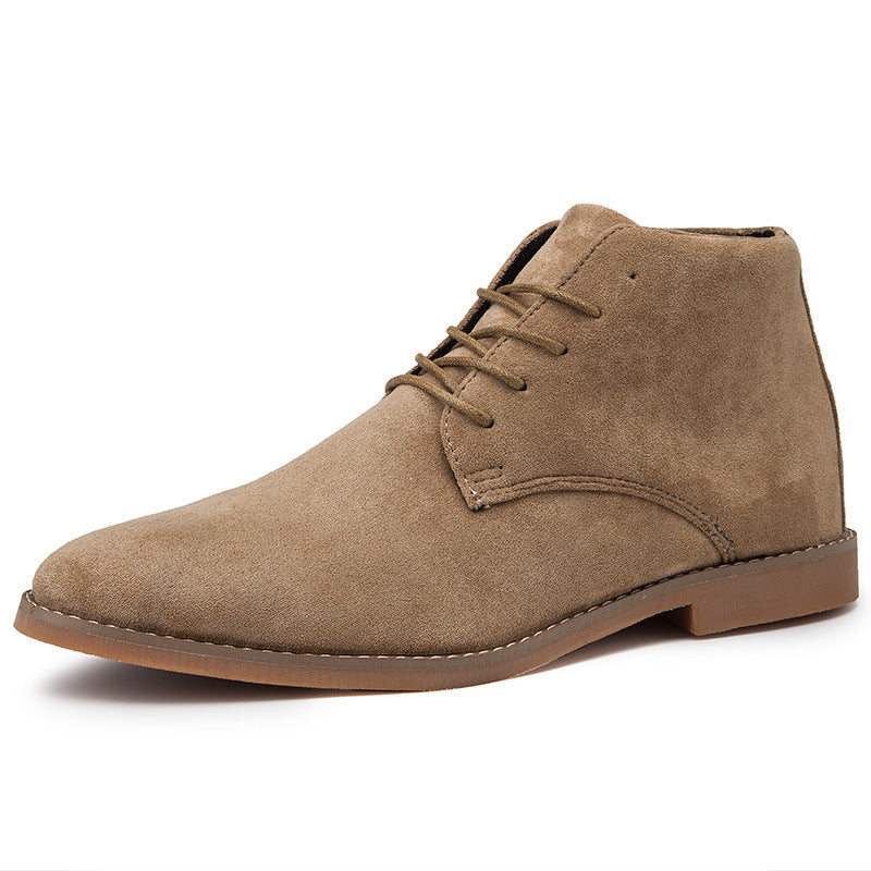 Herren Mokassins aus weichem Wildleder mit modernem Design