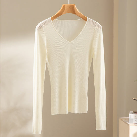 Damen Feiner gerippter Feinstrickpullover mit V-Ausschnitt und taillierter Silhouette Nord Taschen
