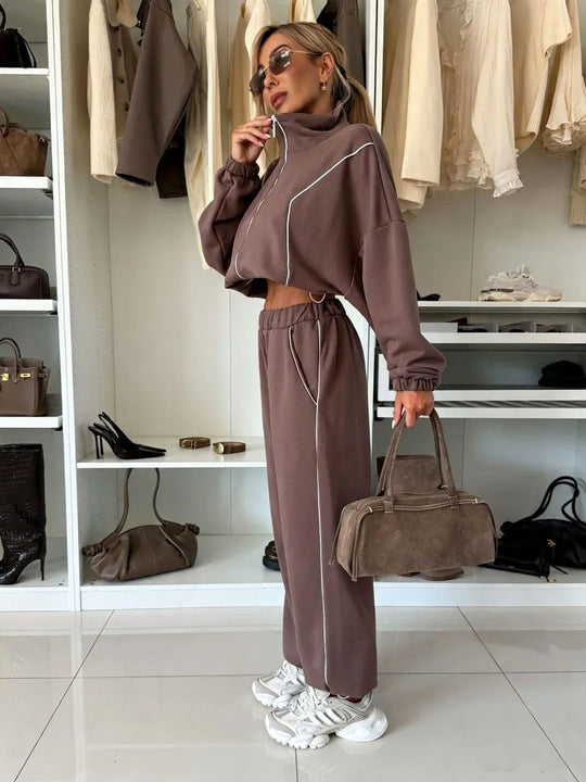 Damen Loungewear-Set Cropped Zipjacke und hochgeschnittene Jogginghose mit Gummibund Nord Taschen