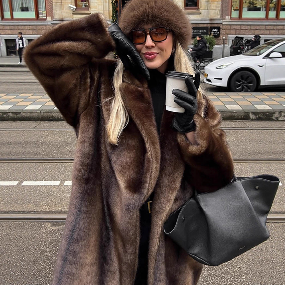 Damen Luxuriöser langer Kunstpelz-Mantel mit Oversize-Schnitt und wärmender Fütterung Nord Taschen