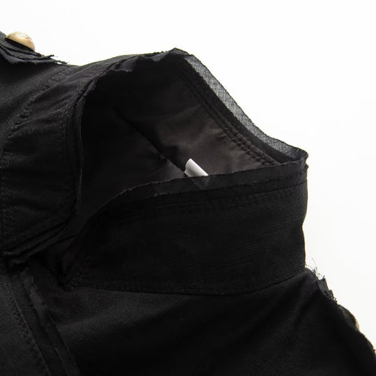 Damen Kurze Militärjacke mit Stehkragen und goldenen Zierknöpfen Nord Taschen
