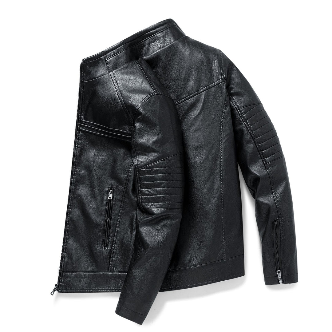 Herren Slim-Fit Kunstleder-Motojacke mit Stehkragen und gesteppter Ärmelpasse Nord Taschen