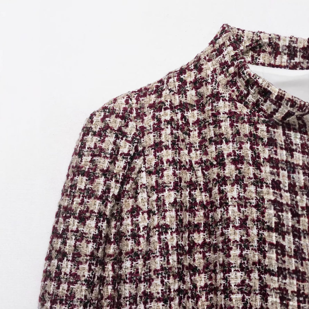 Damen Kurz geschnittener Bouclé‑Tweed‑Blazer mit Stehkragen und Fellmanschetten Nord Taschen