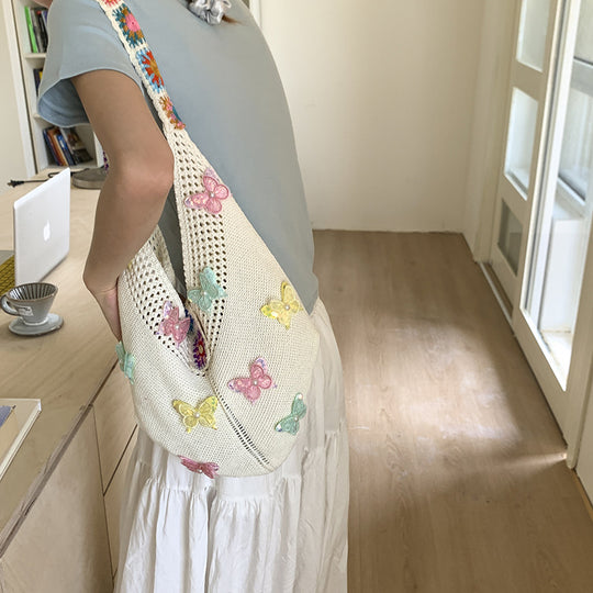 Damen Hobo-Tasche mit bunten Schmetterlings-Applikationen Nord Taschen
