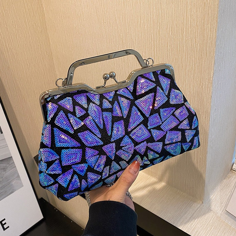 Damen elegante Clutch mit kunstvollem Steppdesign Nord Taschen