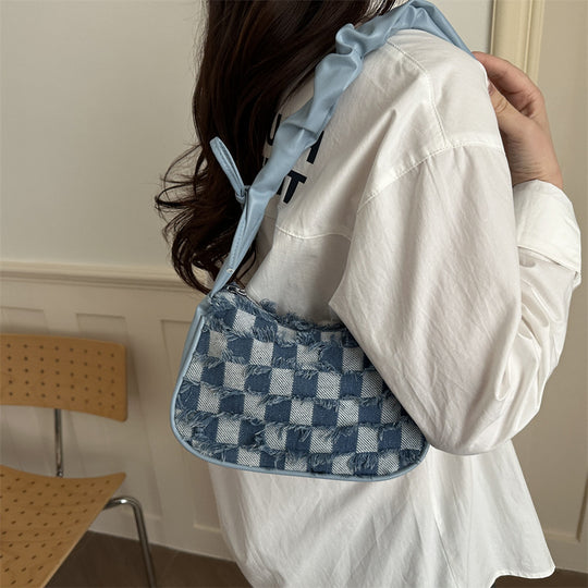Damen Umhängetasche mit floralem Denim-Design und raffinierten Knotenakzenten Nord Taschen