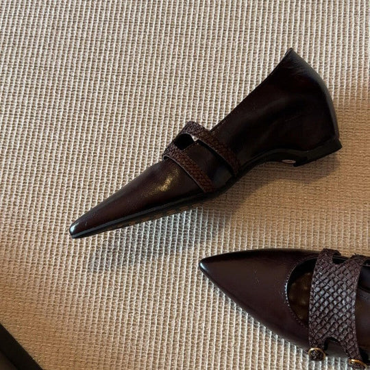 Damen Slingback-Ballerinas mit dekorativer Schnallenakzent und eleganter Lederoberfläche