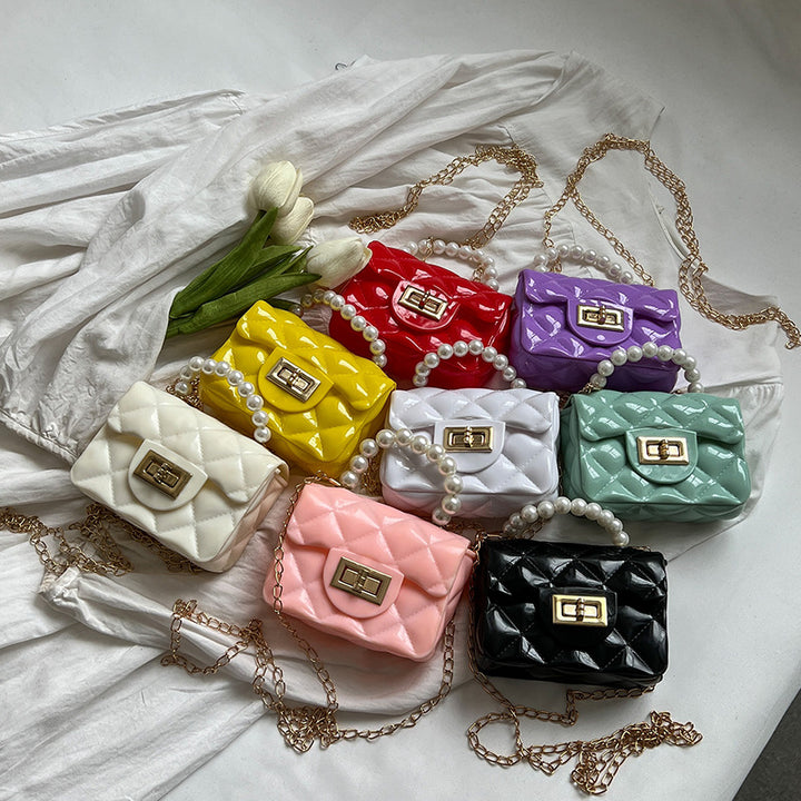 Damen Taschenhandtasche mit Perlen-Detail und luxuriöser Oberflächenstruktur Nord Taschen