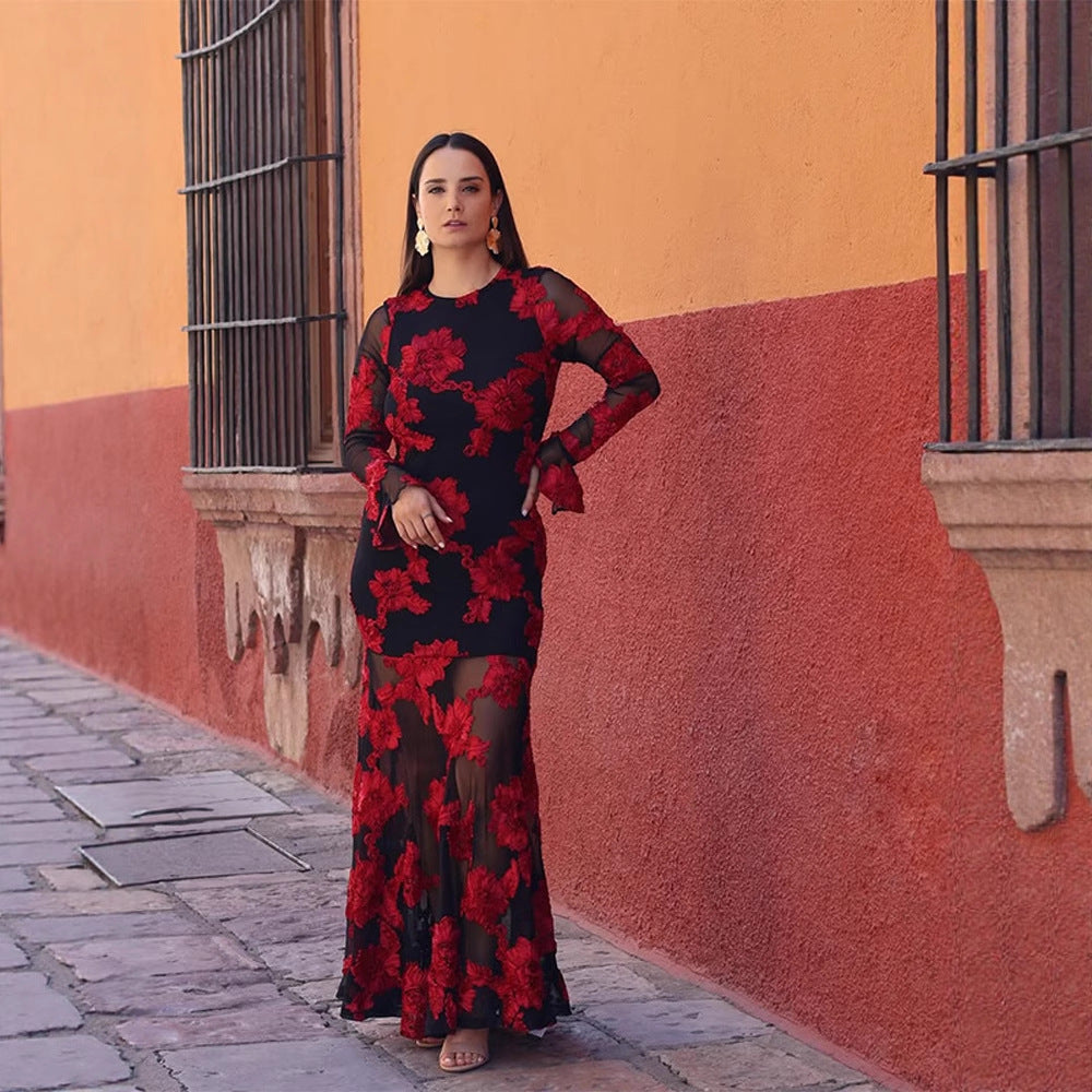 Damen Maxikleid mit transparentem Mesh und floraler Stickerei Nord Taschen