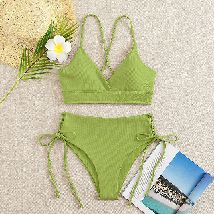 Damen Triangel-Bikini mit raffinierten Kordeldetails