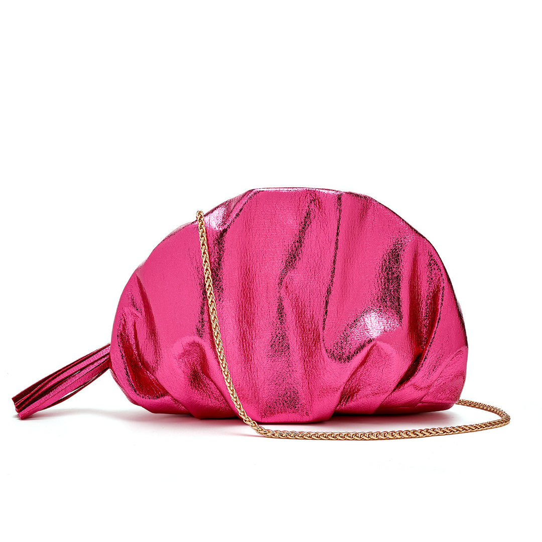Damen Clutch mit metallischem Finish und goldener Kette Nord Taschen