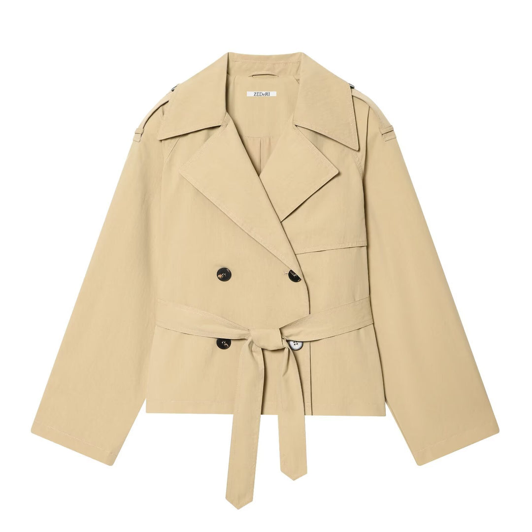 Damen kurzgeschnittener Trenchcoat mit Taillengürtel und Doppelreiher Nord Taschen