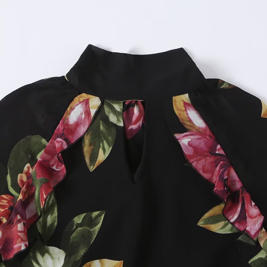 Damen Maxikleid mit Blumenprint, Stufenrock und Volantärmeln Nord Taschen