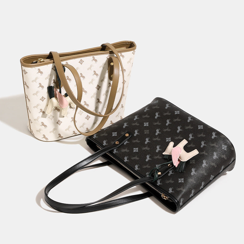 Damen Freizeit Tote-Tasche mit verspieltem Design und abnehmbarer Anhänger Nord Taschen