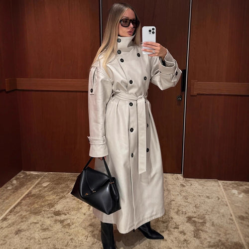 Damen Langer Trenchcoat mit hohem Stehkragen, doppelreihiger Knopfleiste und weiten Manschetten Nord Taschen