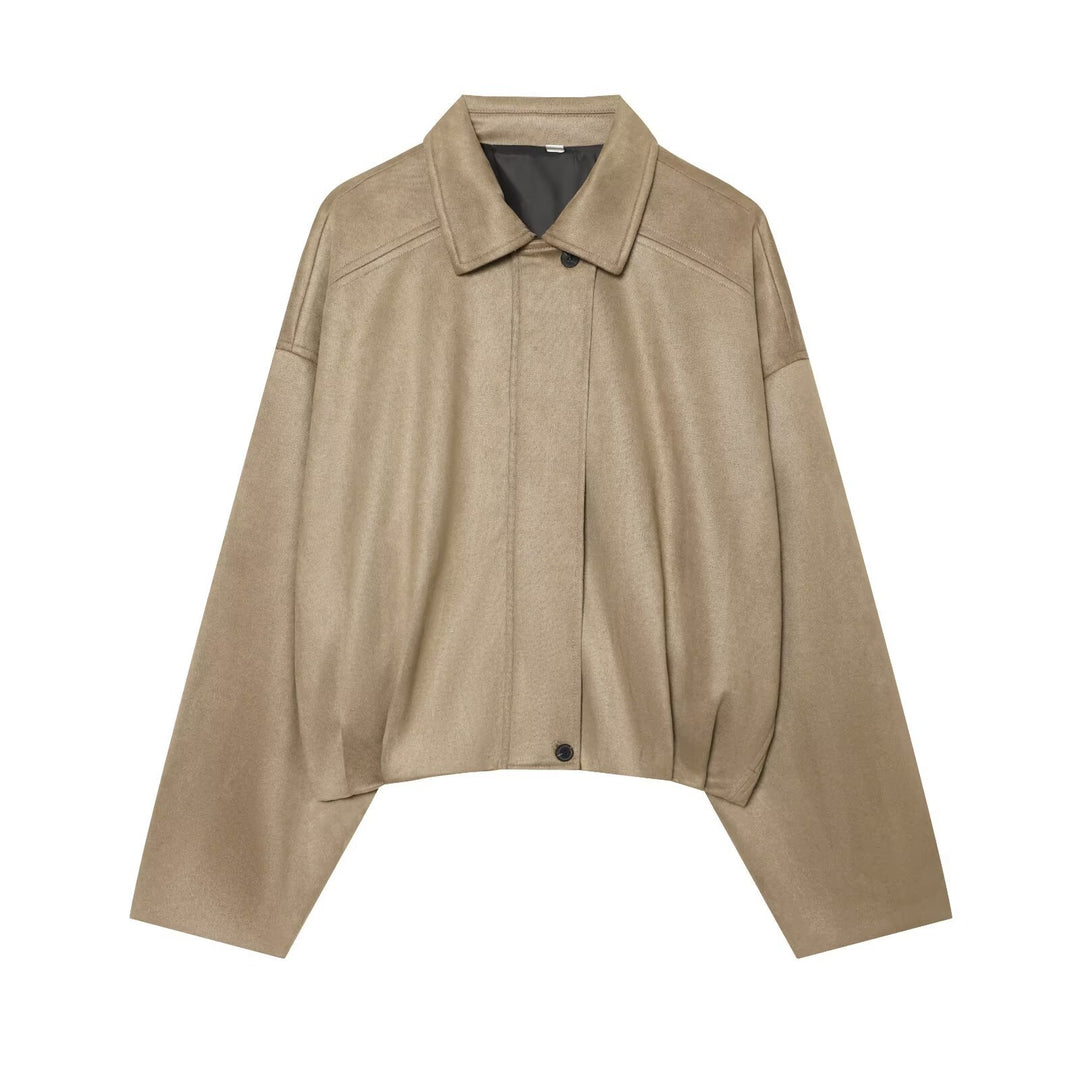 Damen Kurzgeschnittene Oversize Cape-Jacke mit Hemdkragen und verdeckter Knopfleiste Nord Taschen