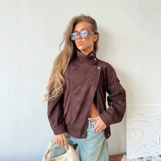 Damen Oversize Wildleder‑Optik Bikerjacke mit hohem Stehkragen Nord Taschen