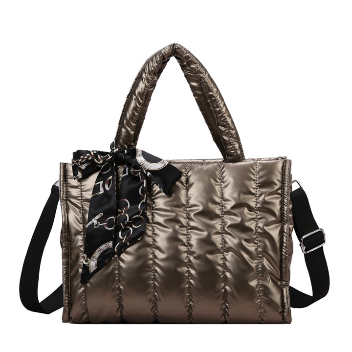 Damen Stepp Handtasche mit elegantem Schal Nord Taschen