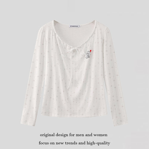 Damen Langarmshirt mit Schnürung am Ausschnitt, feinem Sternen-Jacquard und Herz-Emblem Nord Taschen