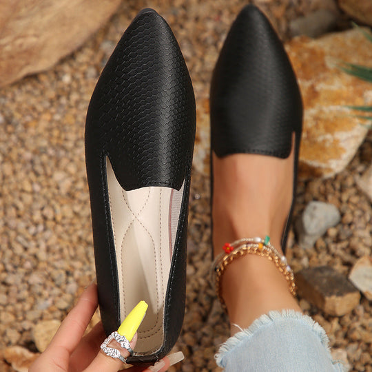 Damen elegante und bequeme Ballerinas mit spitzem Design Nord Taschen
