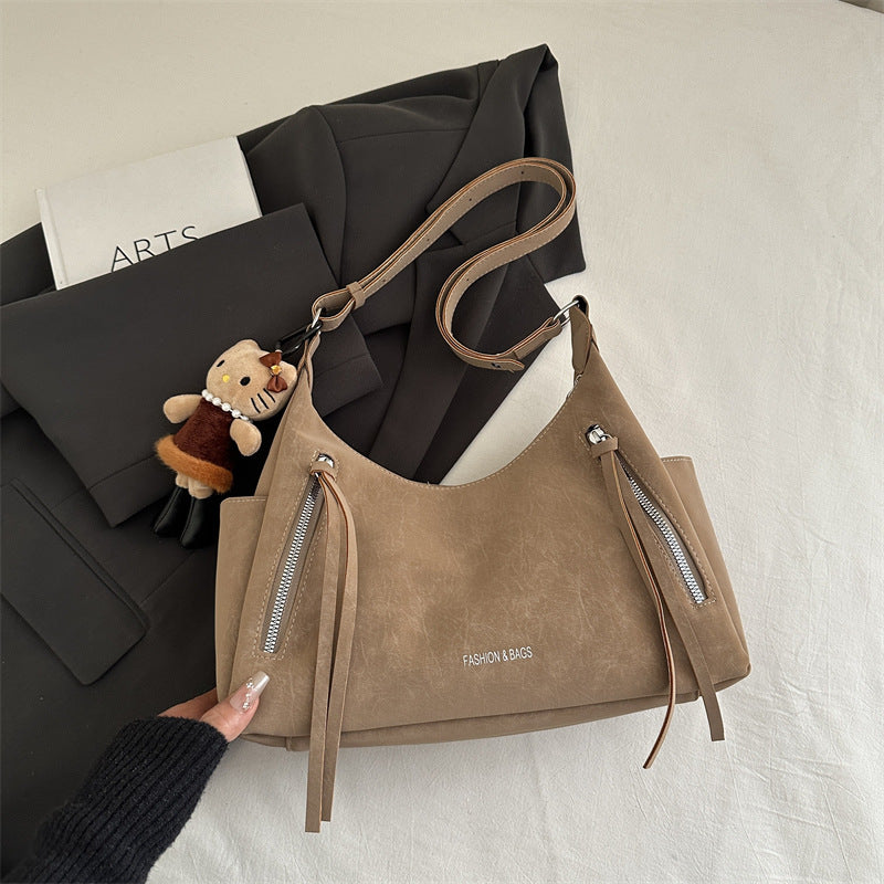 Damen modische Schultertasche mit dekorativen Reißverschlüssen Nord Taschen