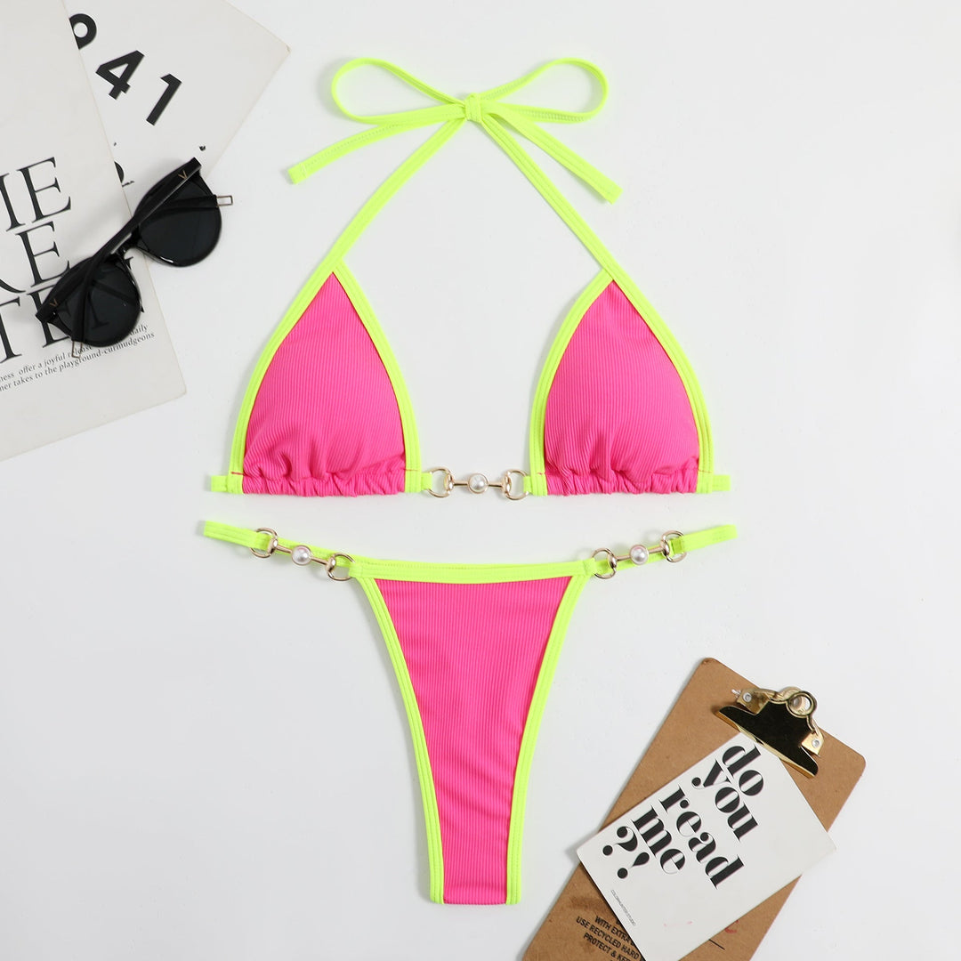 Damen Triangel-Bikini mit modischem Rippdesign und dekorativen Elementen