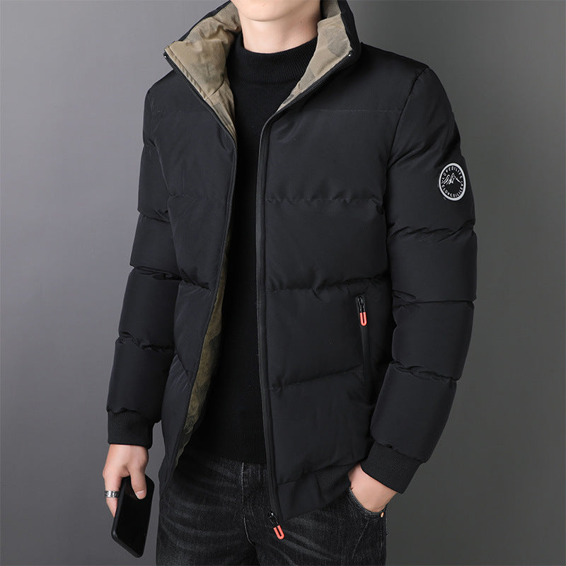Herren Kurz geschnittene wattierte Steppjacke mit Camouflage-Innenfutter, gerippten Bündchen und Reißverschlusstaschen Nord Taschen